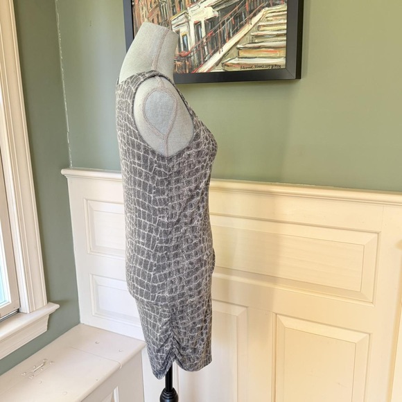 New york & Co Gray Crocodile Print Sleeveless Bodycon Ruched Tank Dress small - Picture 2 of 7